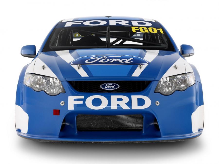  Ford Falcon FG01 2008 года  (фото 3 из 10)